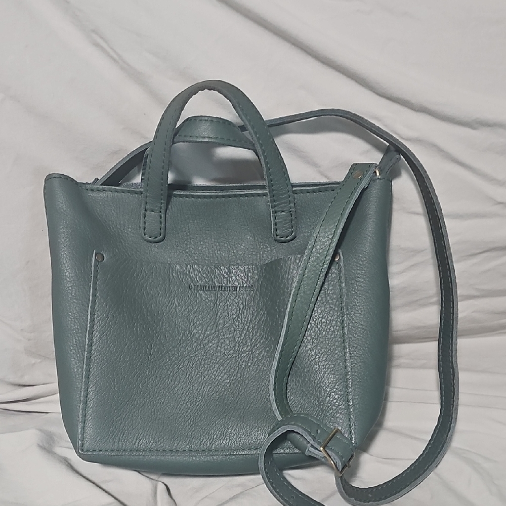 Pebbled Crossbody Tote in Teal Green